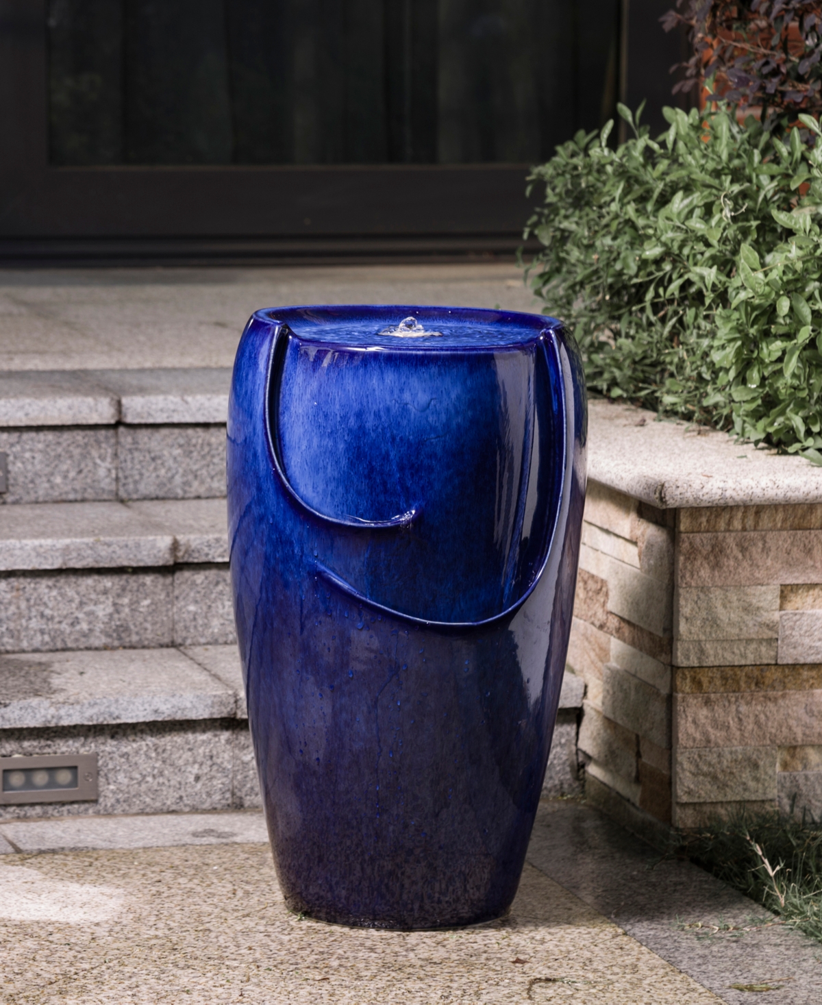 Glitzhome Cobalt Outdoor Fountain with Pump and Led Light