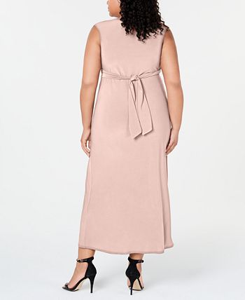 Love new arrivals squared clothing