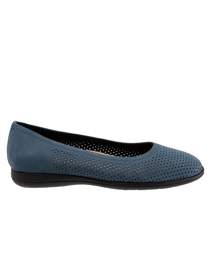 Trotters Darcey Women's Perforated Flats - Macy's