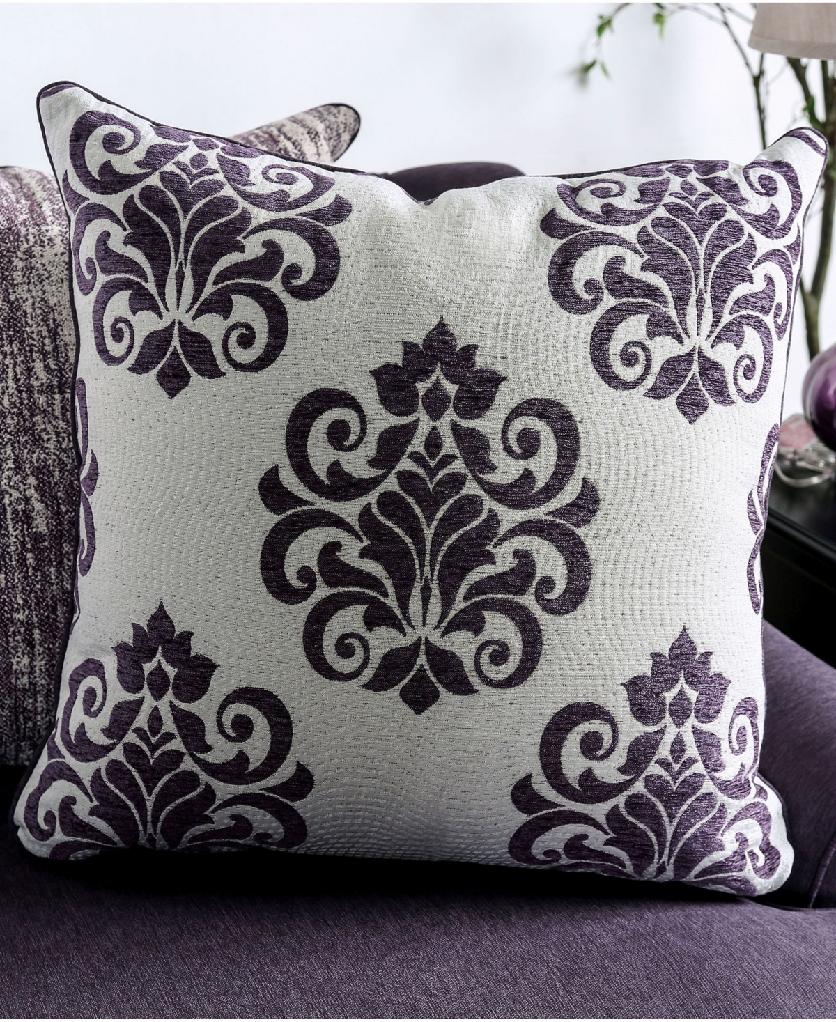 Furniture of America Allyson Upholstered Love Seat