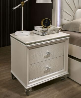 Shayer Pearl 2-Drawer Nightstand