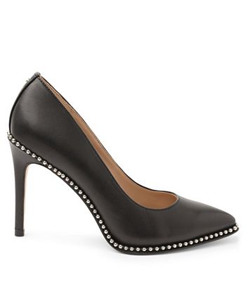 Bcbgeneration hayden pointed new arrivals toe pump