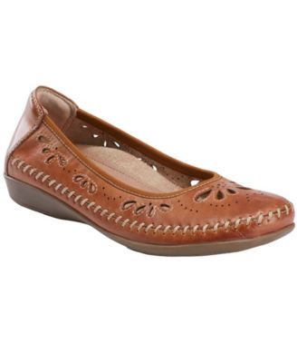 earth shoes ballet flats