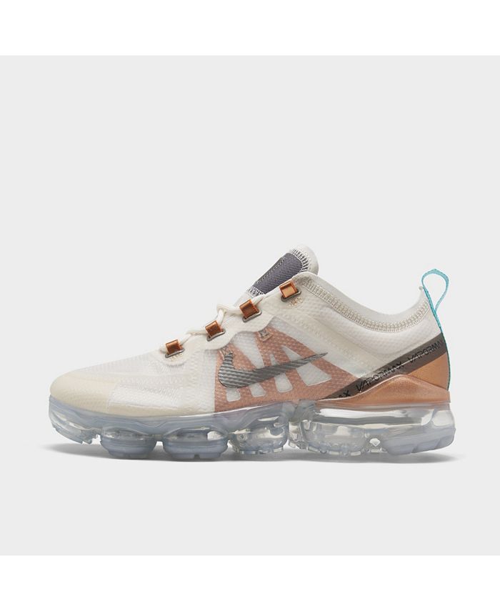 womens vapormax finish line