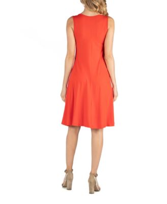 A Line Slim Fit and Flare Maternity Dress