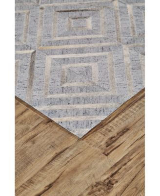 Fannin R0754 Gray 5' x 8' Area Rug