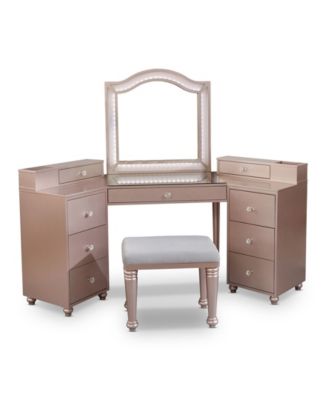 Furniture of America