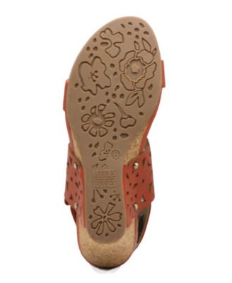mootsie tootsie wedge sandals