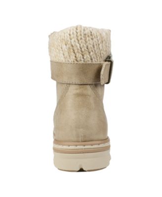 cliffs by white mountain kelsie