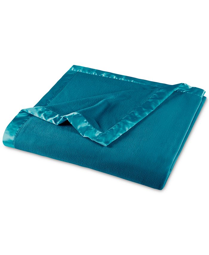 Martha stewart 2025 soft fleece blanket