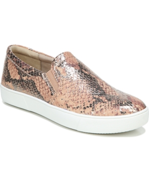Women s Naturalizer Marianne Slip On Sneaker Smart Closet