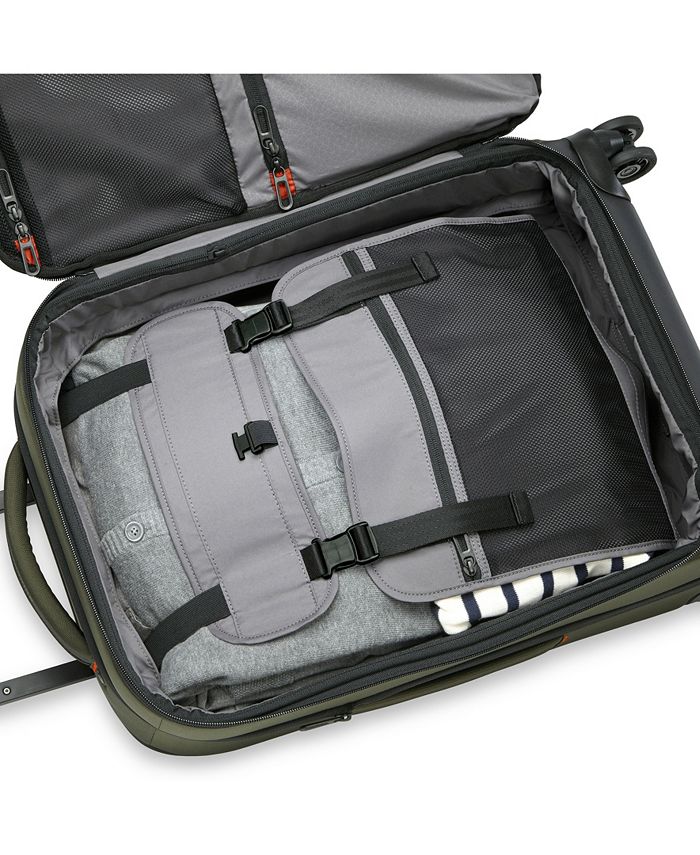 briggs and riley essential 22 carry on expandable spinner