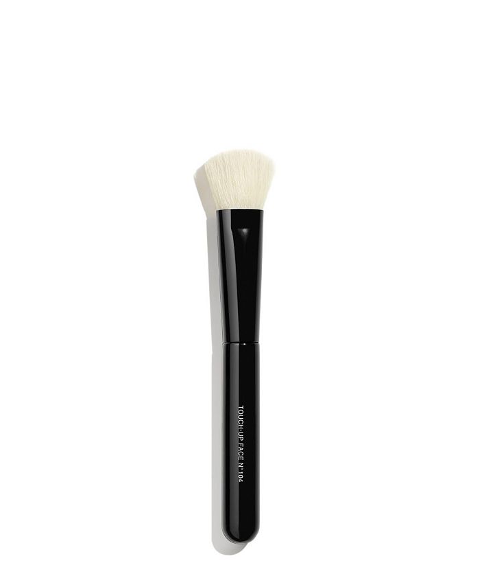 CHANEL Touch-Up Face Brush N°104 - Macy's