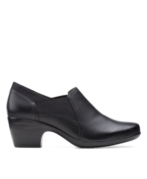 clarks women's emily amelia pump