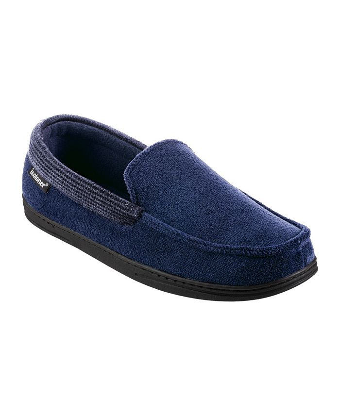Isotoner men's moccasin hotsell slippers with memory foam