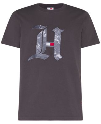 gray tommy hilfiger shirt