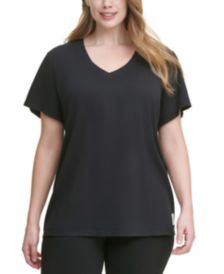 Plus Size Logo Patch V-Neck T-Shirt