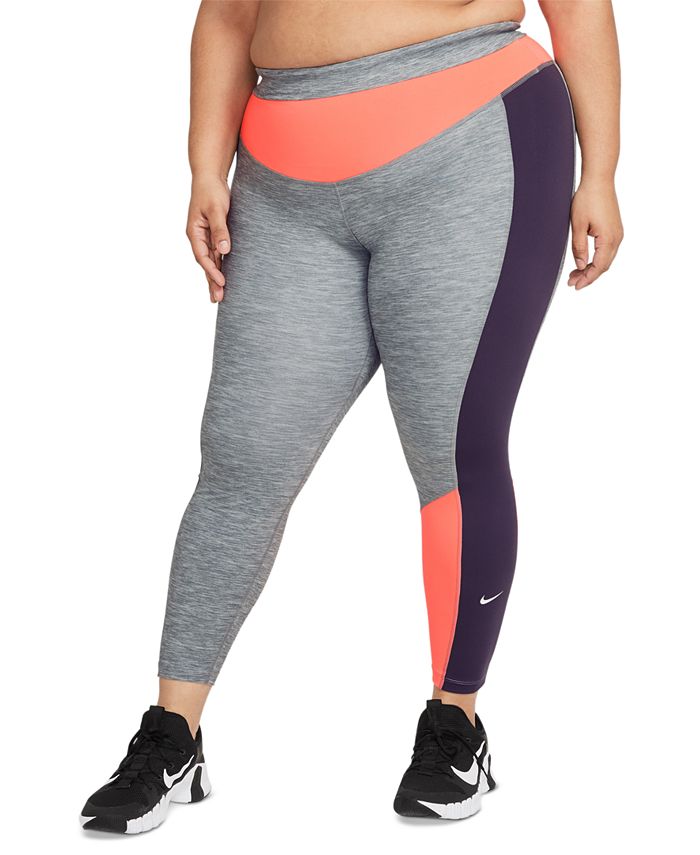 Nike One Plus Size Women's Colorblocked 7/8 Leggings - Macy's