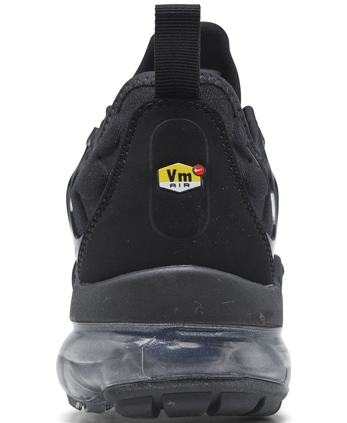 finish line vapormax plus women's