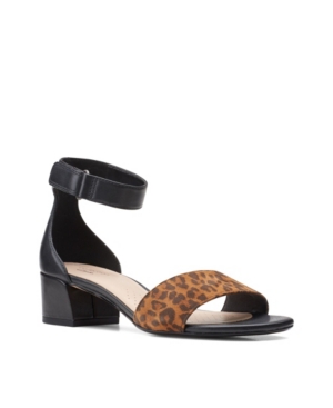 Clarks Women's Collection Caroleigh Anya Sandals Women's Shoes