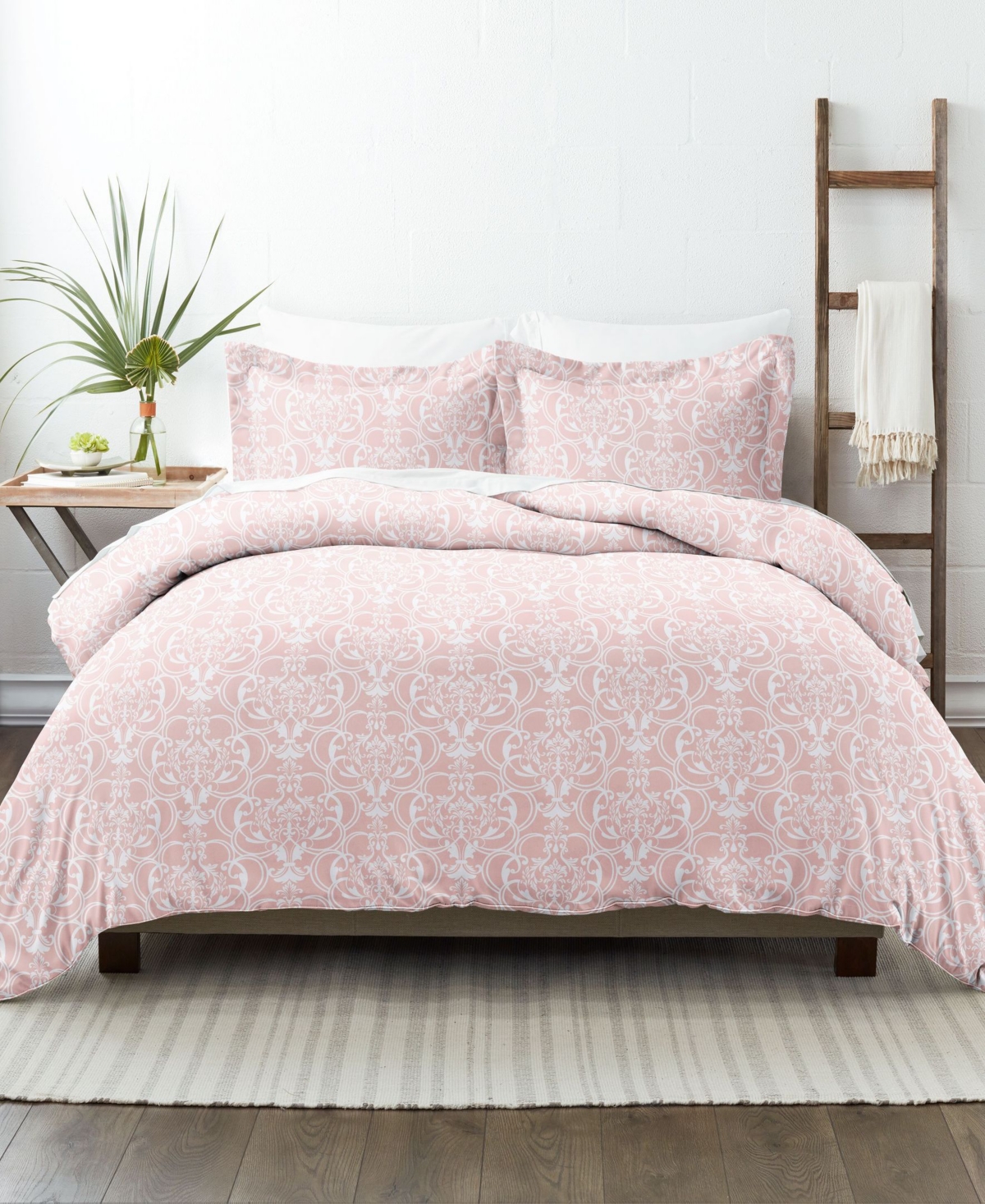 Ienjoy Home Home Collection Premium Ultra Soft 3 Piece Reversible Duvet Cover Set, King/california King In Pink Romantic Damask