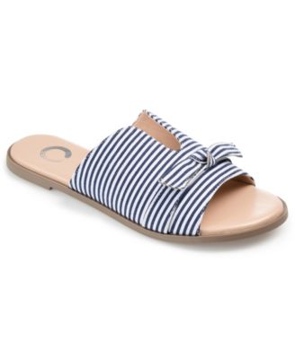 Journee Collection