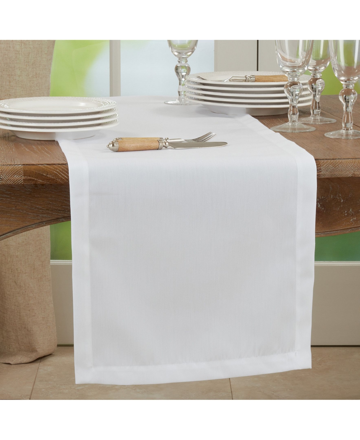 Saro Lifestyle Everyday Design Solid Color Table Runner,