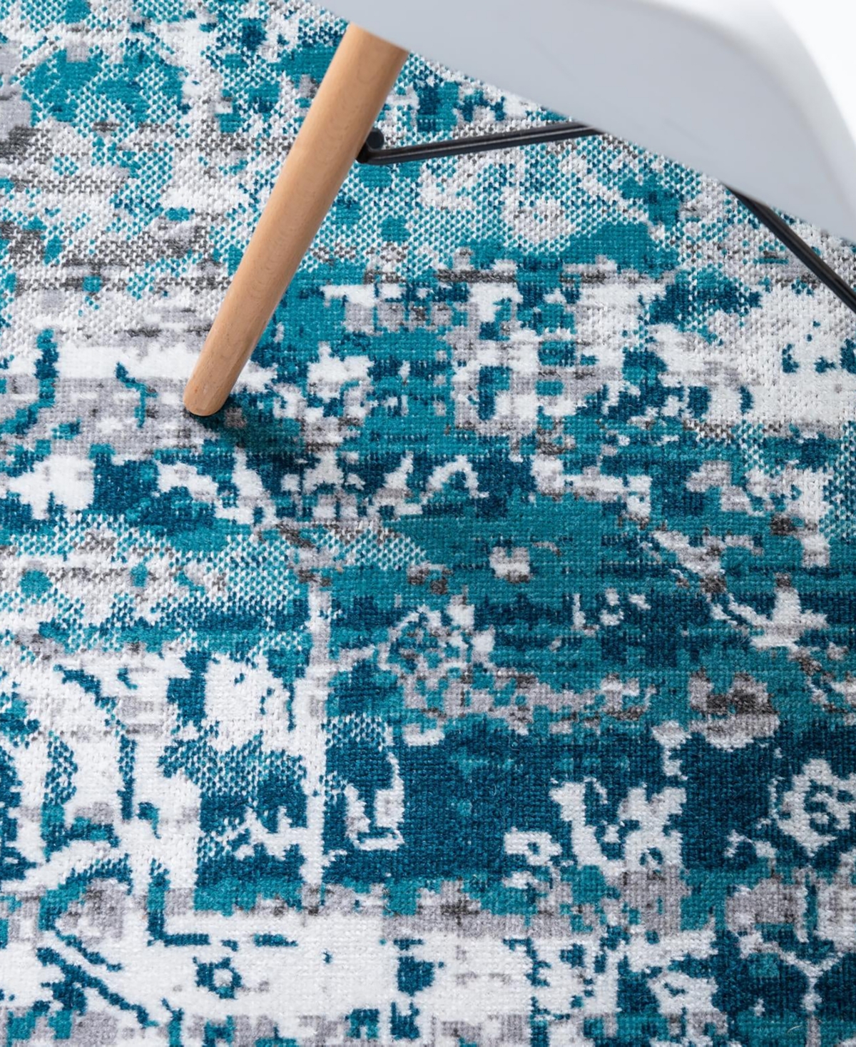 Bayshore Home Gamle Gam-05 Area Rug