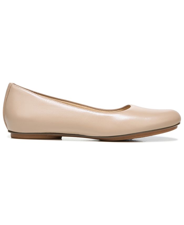naturalizer maxwell flats true colors