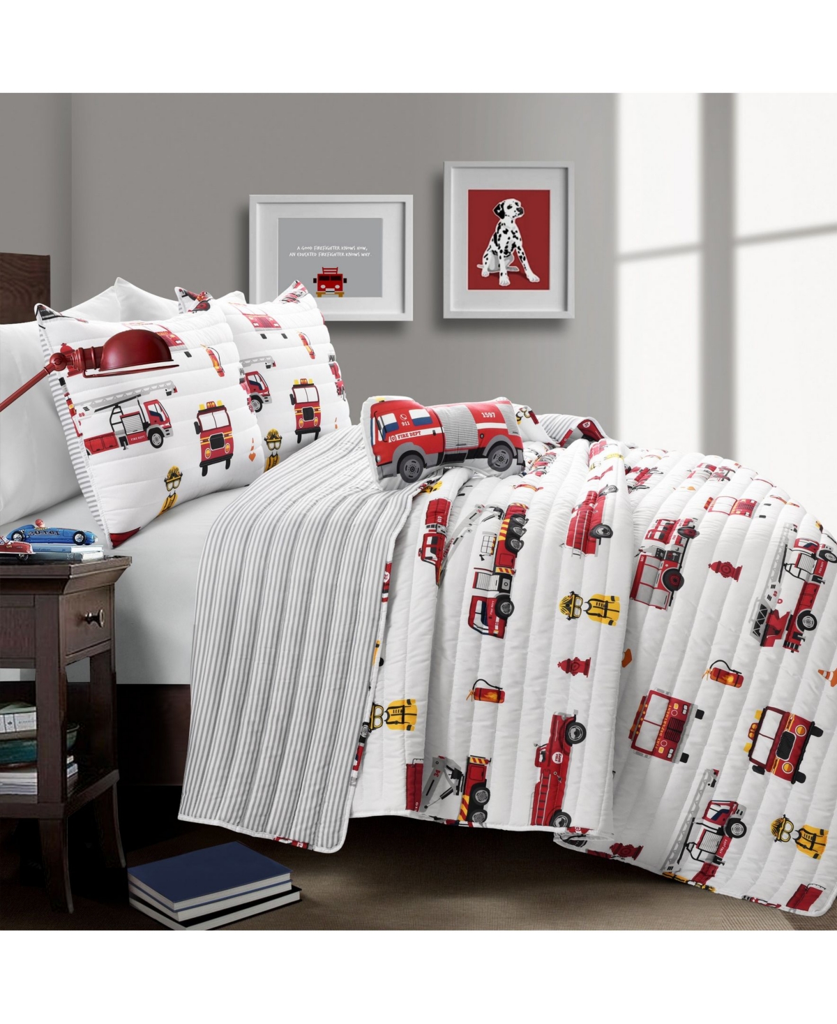 Lush Decor Fire Truck 3 Piece Quilt Set for Kids, - White