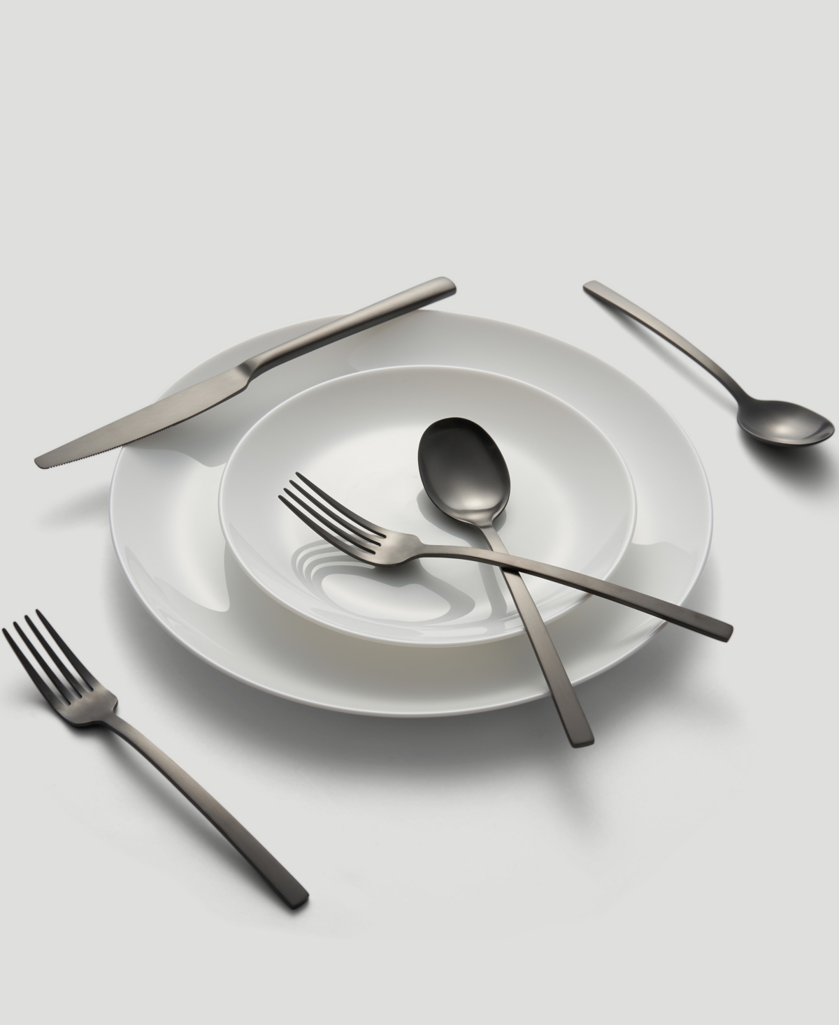 Cambridge Silversmiths BeaconSatin 45-Piece Flatware Set, Service for 8 - Black