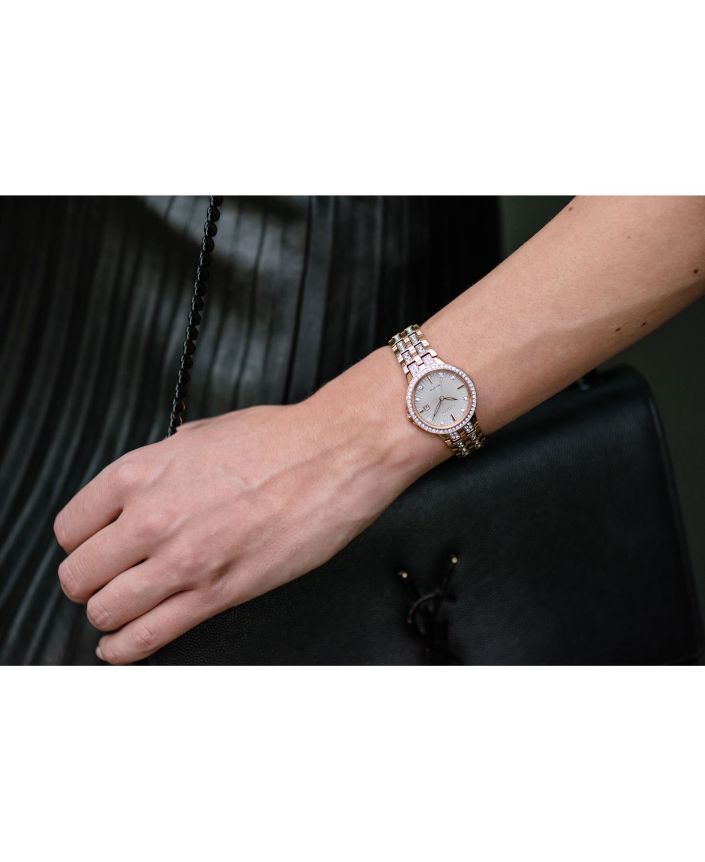 Женские часы Citizen Eco-Drive Crystal Accent Rose Gold-Tone Stainless Steel Bracelet Watch 28mm EW2348-56A — фото 3