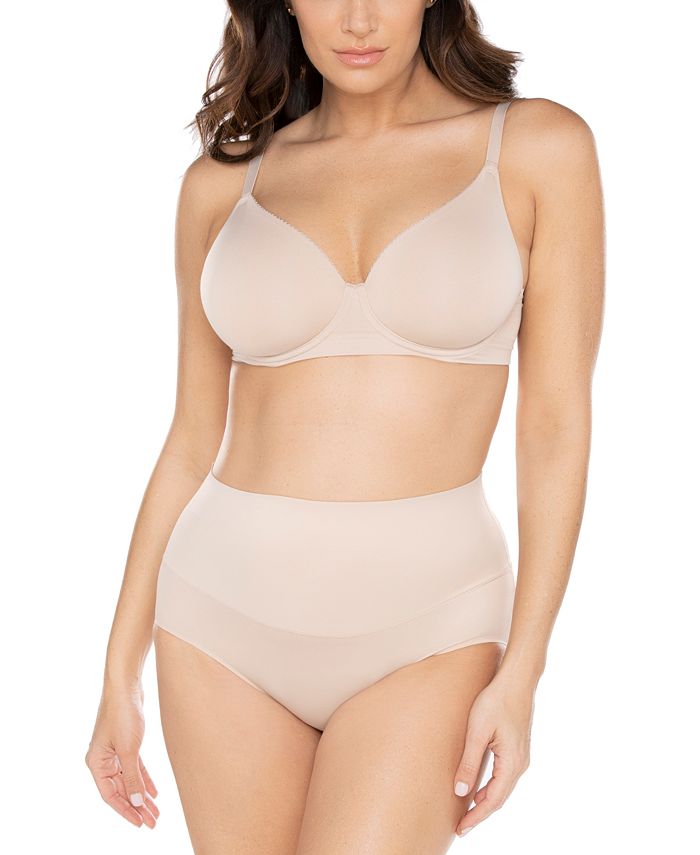 Miraclesuit Comfy Curves Waistline Brief : : Clothing, Shoes &  Accessories