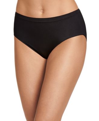 Smooth and Shine Seamfree Heathered Hipster Underwear 2187, available in extended sizes