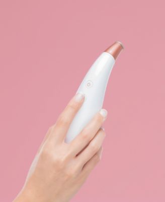 ReMOVE Micro Dermabrasion Device with Cooling Surface