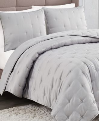 Badgley Mischka Tufted Matte Satin 3-Pc. Quilt Set, Full/Queen