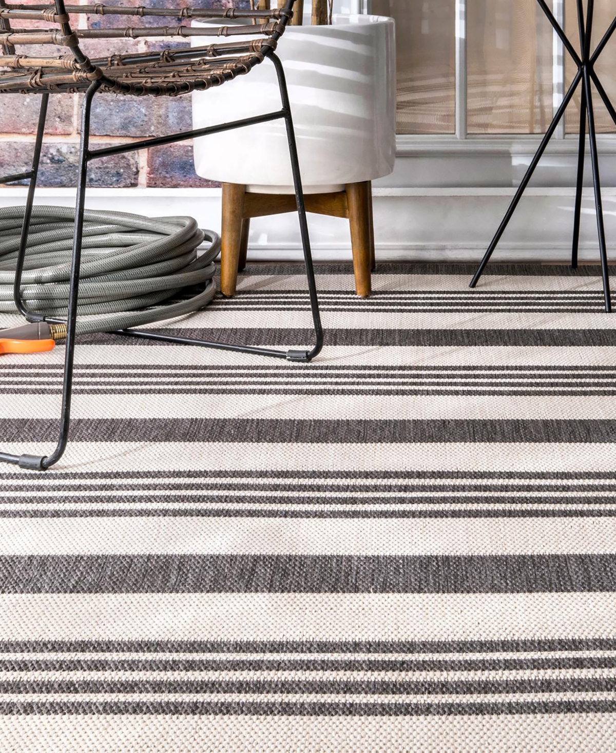 nuLoom Dawn OWDN29B Outdoor Area Rug