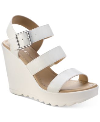 Sun + Stone - Siennaa Wedge Sandals