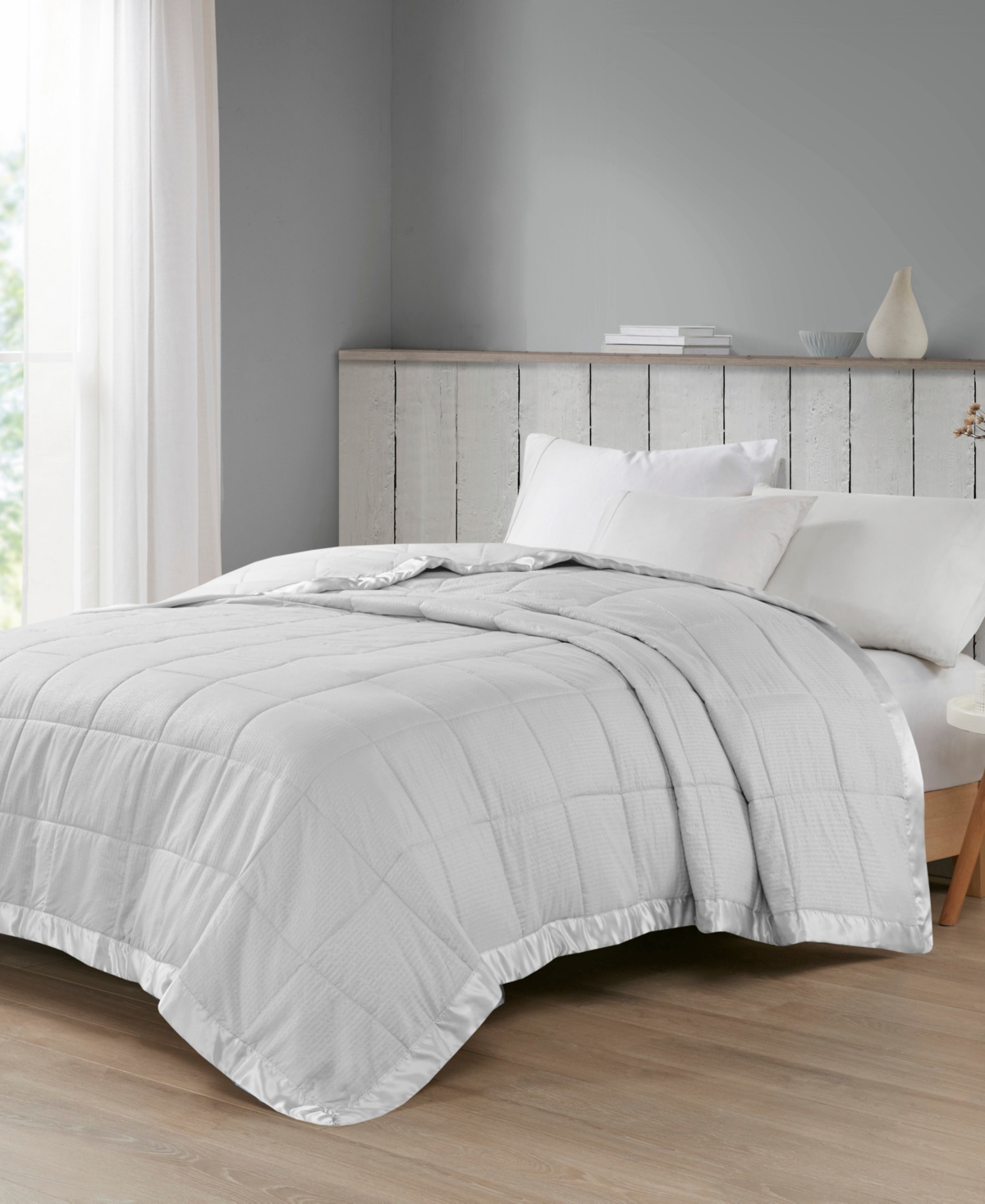 Madison Park Cambria Oversized Down Alternative Blanket with Satin Trim,