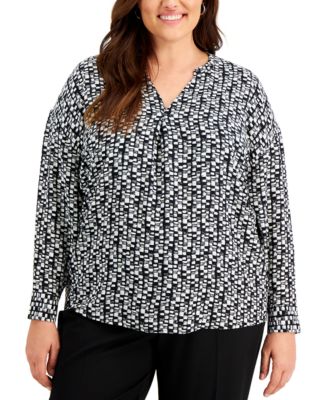 macys plus size clearance