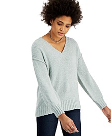 Juniors' V-Neck Tunic Sweater