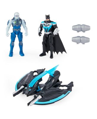 Batman 4 Inch Vehicle Batwing with Figure