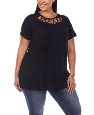 Plus Size Crisscross Cutout Short Sleeve Top
