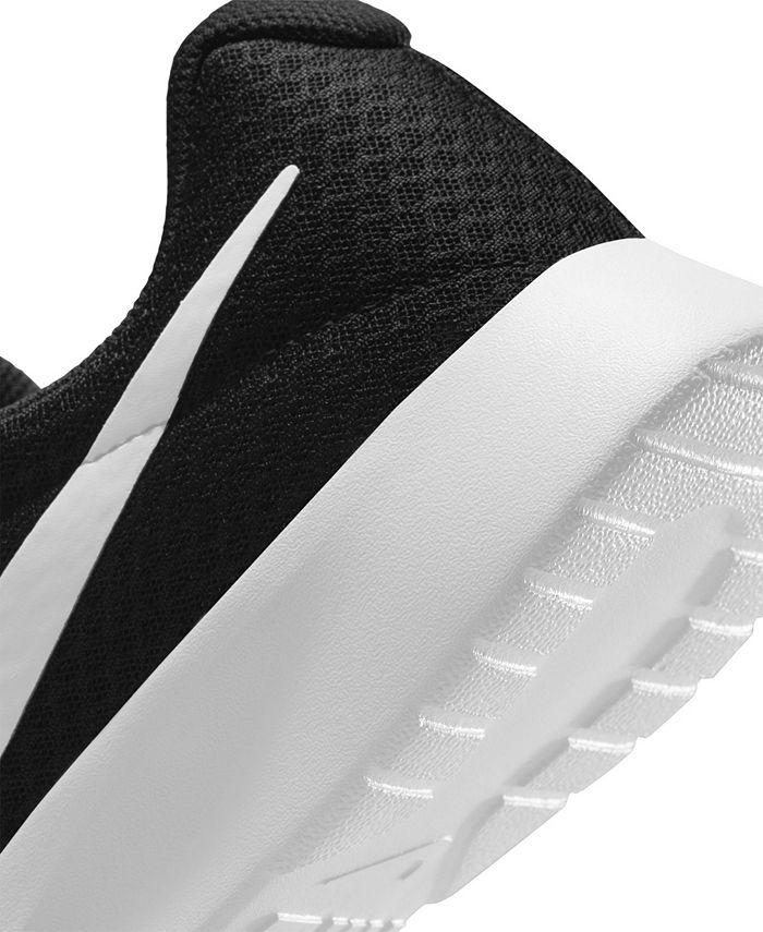 nike tanjun macy's