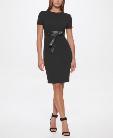 Женское платье Calvin Klein Solid Faux-Leather Tie-Waist Sheath, цвет: Чёрный