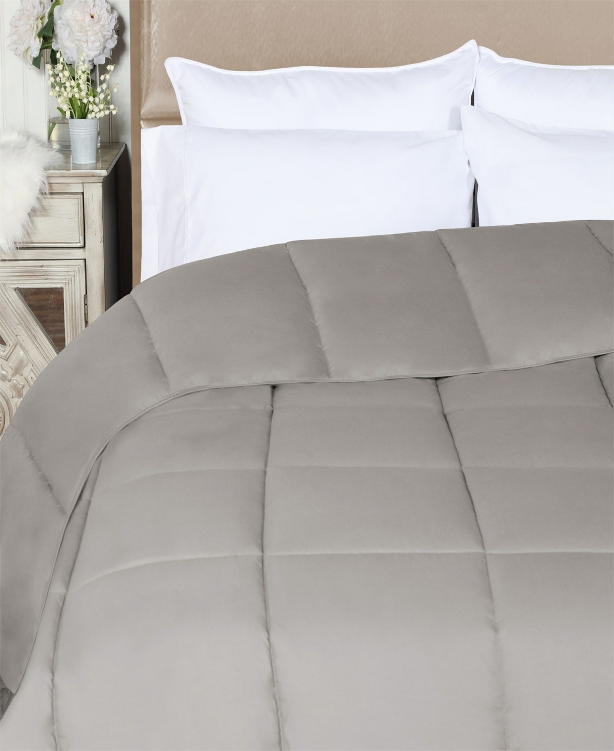Superior Breathable All Season Down Alternative Comforter, King In Silver