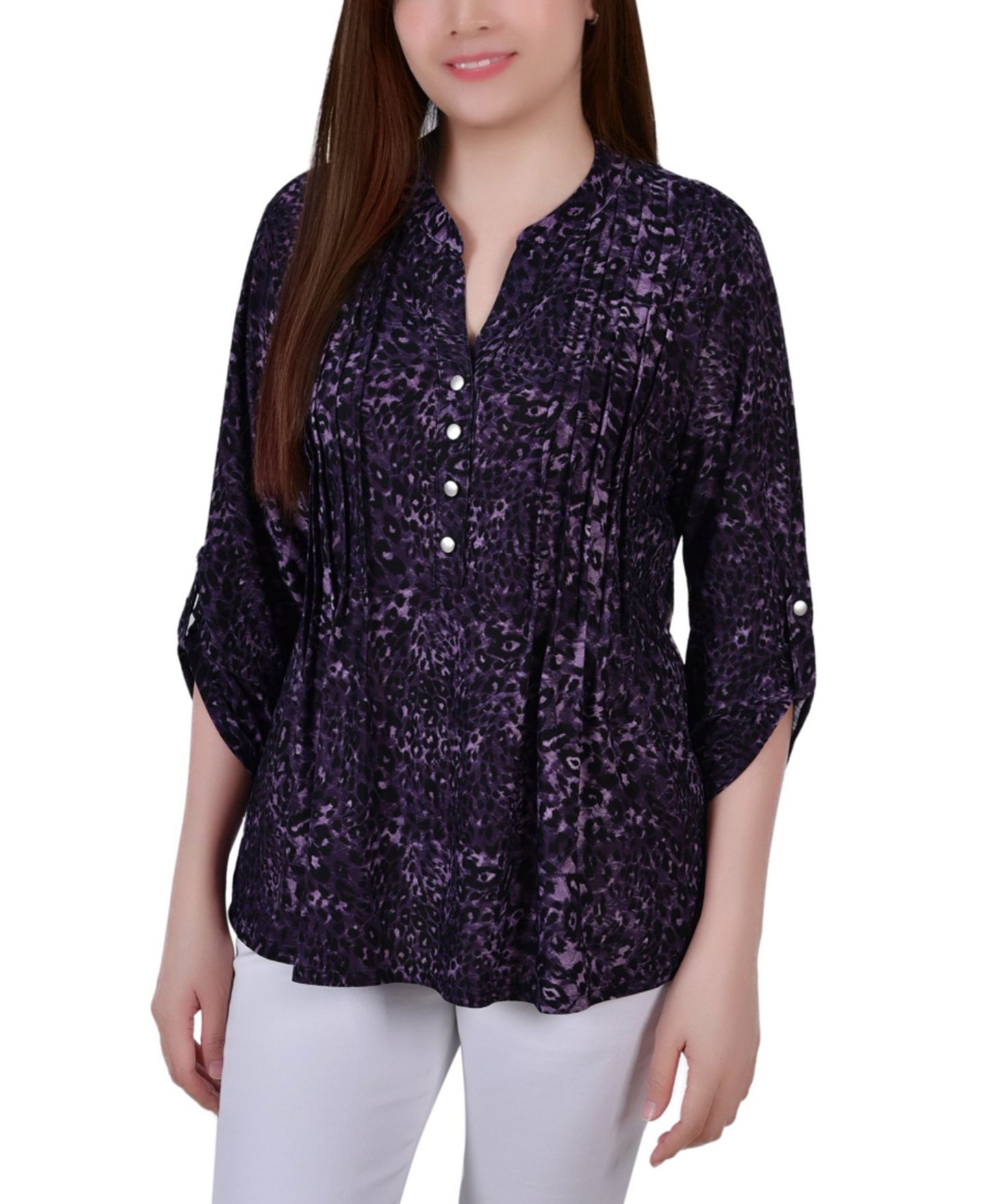 Женский топ NY Collection 3/4 Roll Tab Sleeve Y-neck, цвет: Анималистичный — фото 1