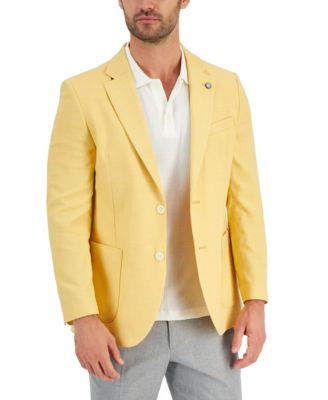 yellow sport coat