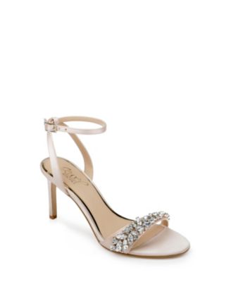 Jewel Badgley Mischka