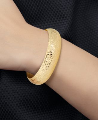 Diamond-Cut Wide Bangle Bracelet in 14k Gold